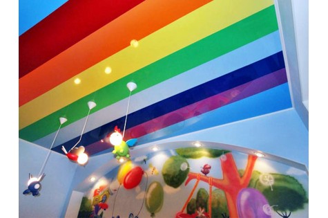 Натяжной потолок радуга- цветной